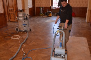 renovace zámeckých mozaikových podlah - Bona Tvrdý voskový olej (2)