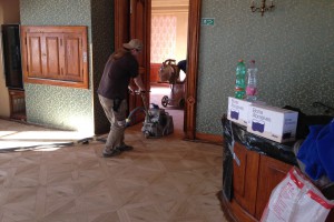 renovace zámeckých mozaikových podlah - Bona Tvrdý voskový olej (30)