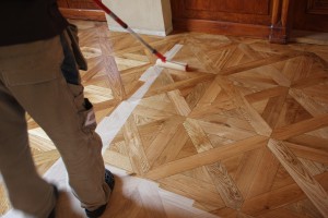 renovace zámeckých mozaikových podlah - Bona Tvrdý voskový olej (39)