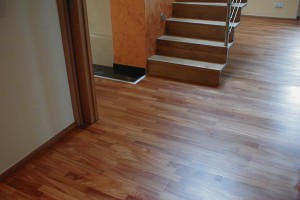 Třívrstvá dřevěná podlaha DOUSSIE - LAK (5)