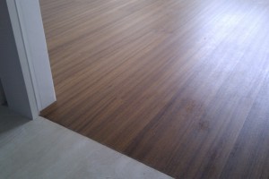 Třívrstvá dřevěná podlaha TEAK - OLEJ (1)